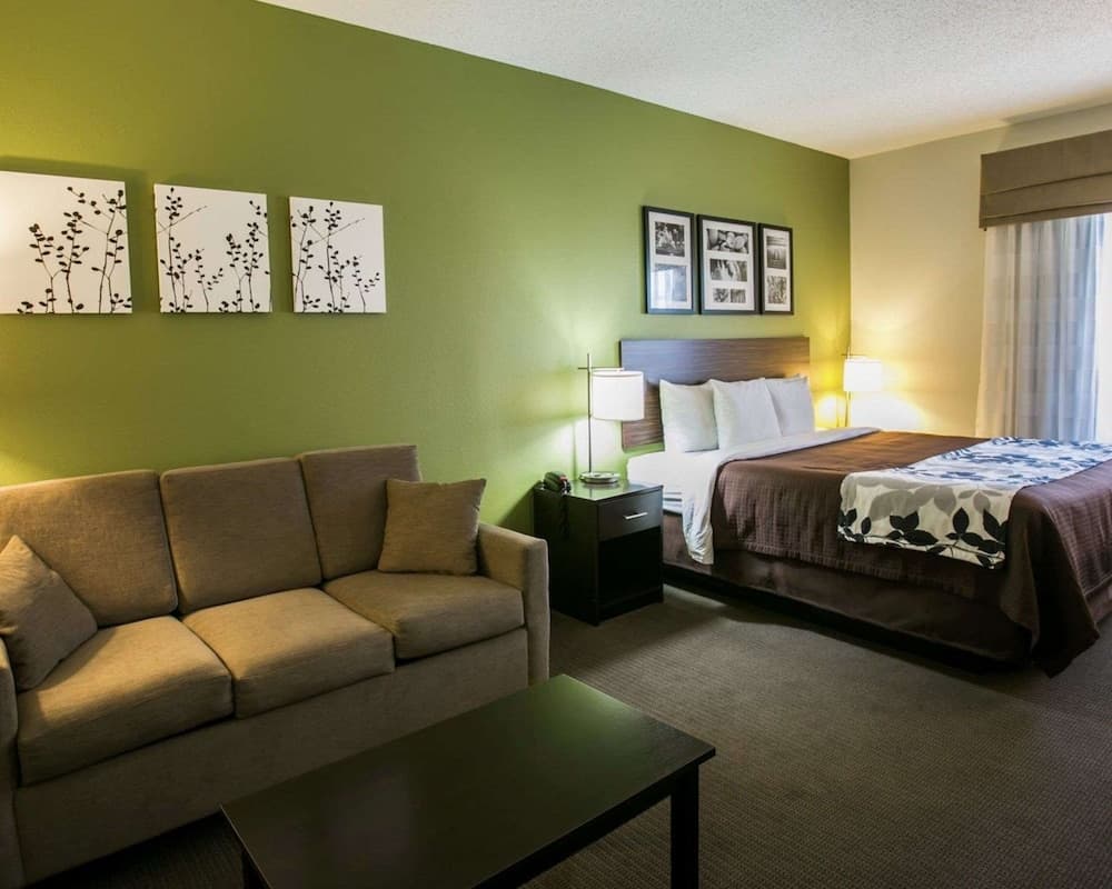 Sleep Inn & Suites Dripping Springs - Austin Area gallery photo in Dripping Springs, TX — image 40