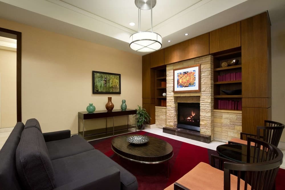 Homewood Suites by Hilton Baltimore interior in Baltimore, MD — gallery photo 2