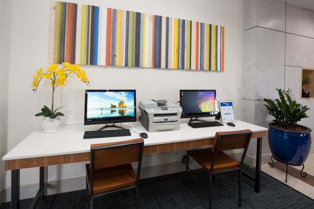 Holiday Inn Express Hotel & Suites Hesperia by IHG gallery photo in Hesperia, CA — image 12