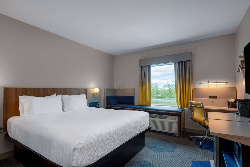 Microtel Inn & Suites by Wyndham Winchester — hotel in Winchester, Virginia