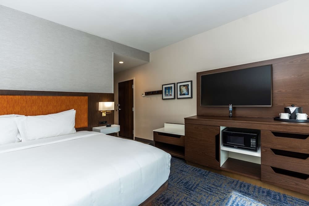 Hampton Inn & Suites Houston Sugar Land gallery photo in Sugar Land, TX — image 40