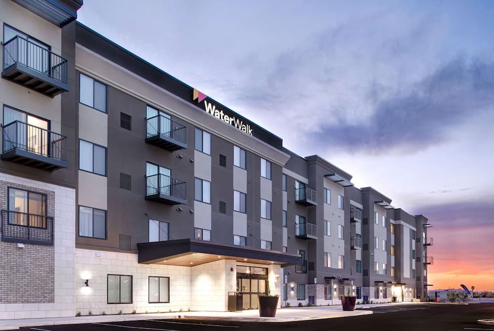 WaterWalk Extended Stay by Wyndham Huntsville gallery photo in Huntsville, AL — image 9