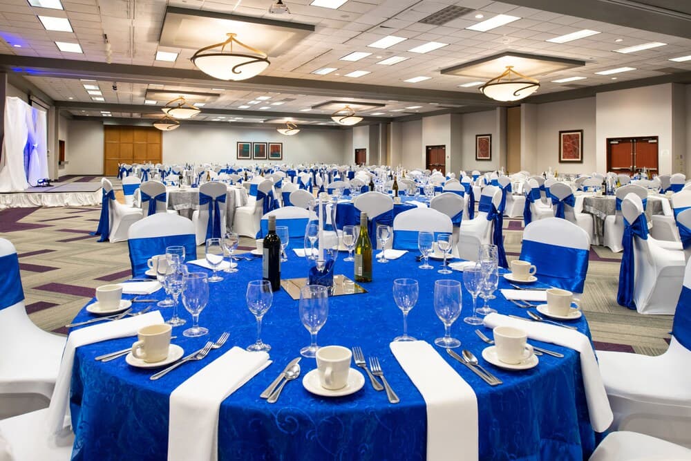Holiday Inn Hotel & Suites Beaumont Plaza (I-10 & Walden) by IHG gallery photo in Beaumont, TX — image 26