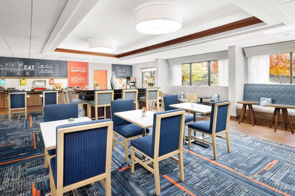 Hampton Inn Columbia gallery photo in Columbia, MD — image 11