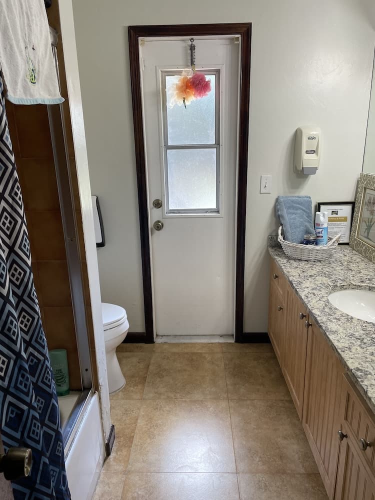 Cozy Guest House Florida Sunrise gallery photo in Sunrise, FL — image 16