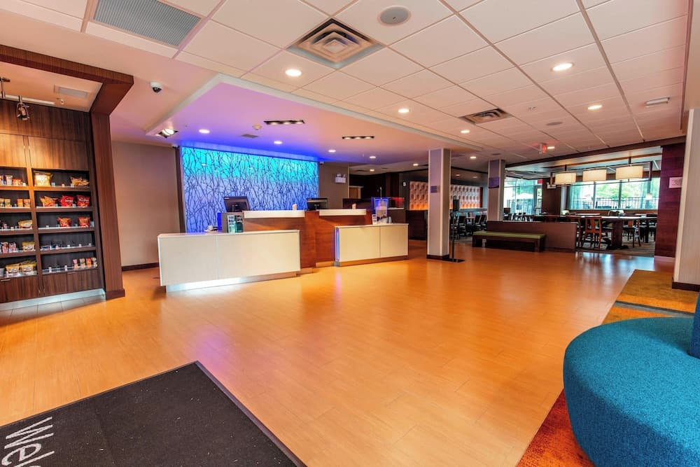 Fairfield Inn & Suites by Marriott Atlanta Woodstock property views in Woodstock, GA — gallery photo 3
