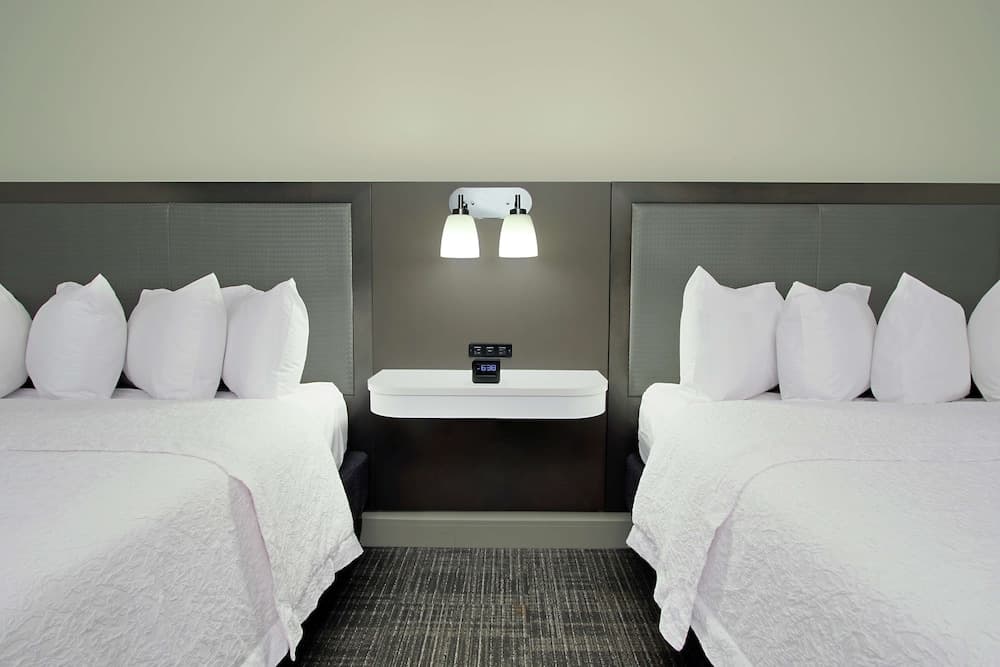 Hampton Inn Hagerstown-I-81 gallery photo in Hagerstown, MD — image 43