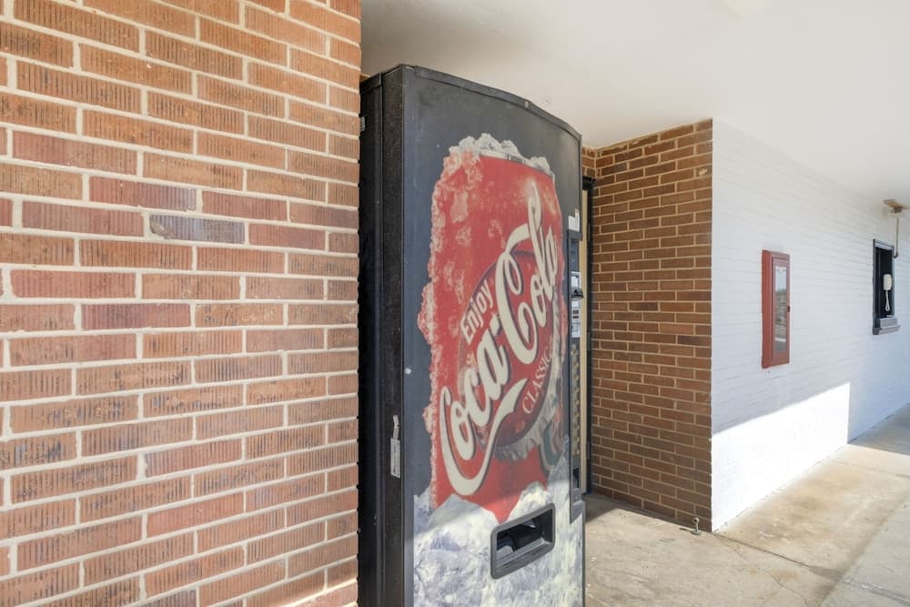 OYO Hotel Cleveland, TN interior in Cleveland, TN — gallery photo 2