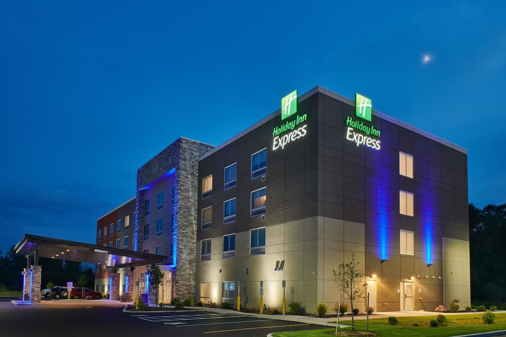 Holiday Inn Express Amherst - Lockport by IHG — hotel in Lockport, New York