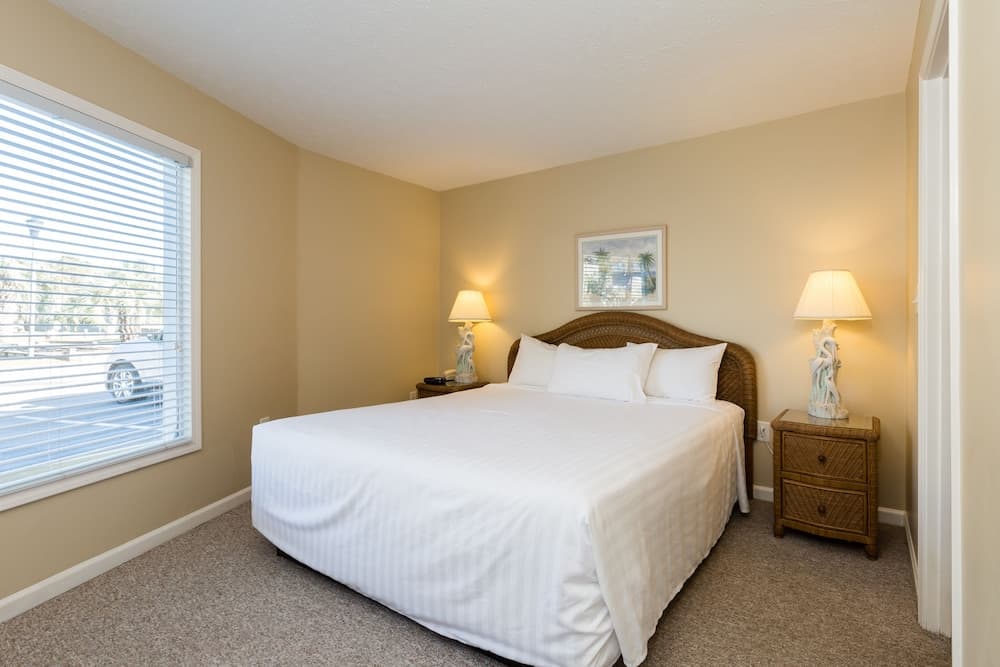 Country Club Villas property views in Surfside Beach, SC — gallery photo 3