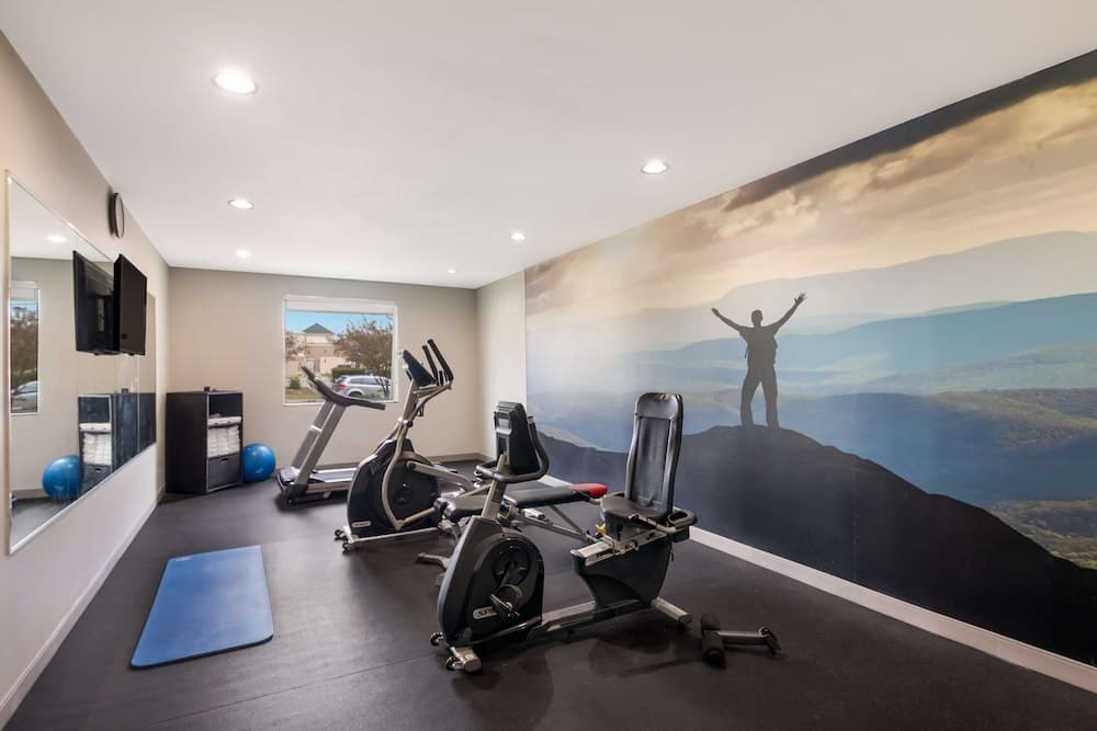 Best Western Plus Killeen/Fort Cavazos Hotel & Suites gallery photo in Killeen, TX — image 28
