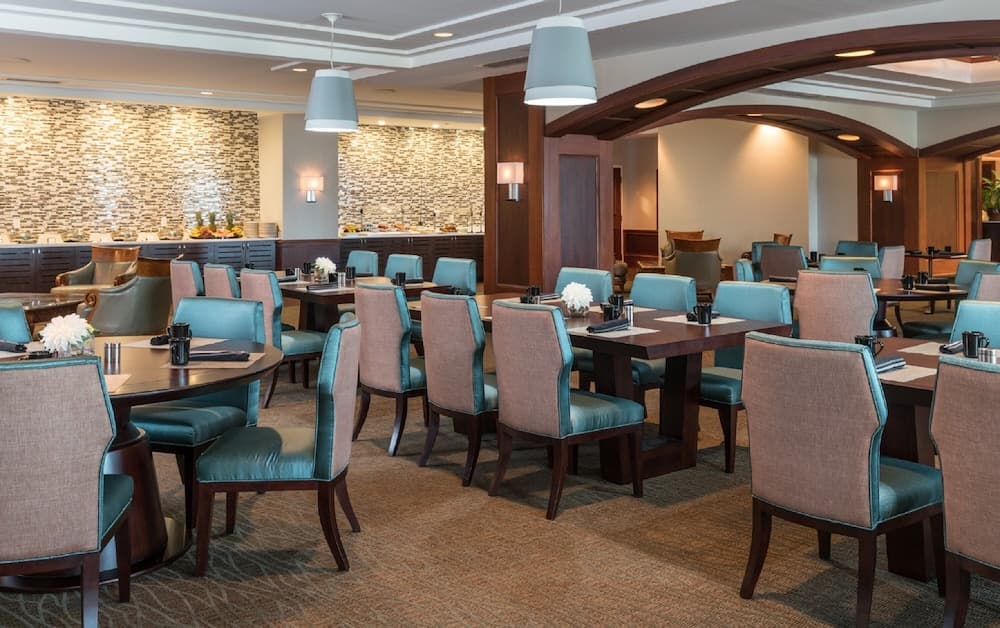 Crowne Plaza Springfield Convention Center by IHG gallery photo in Springfield, IL — image 69