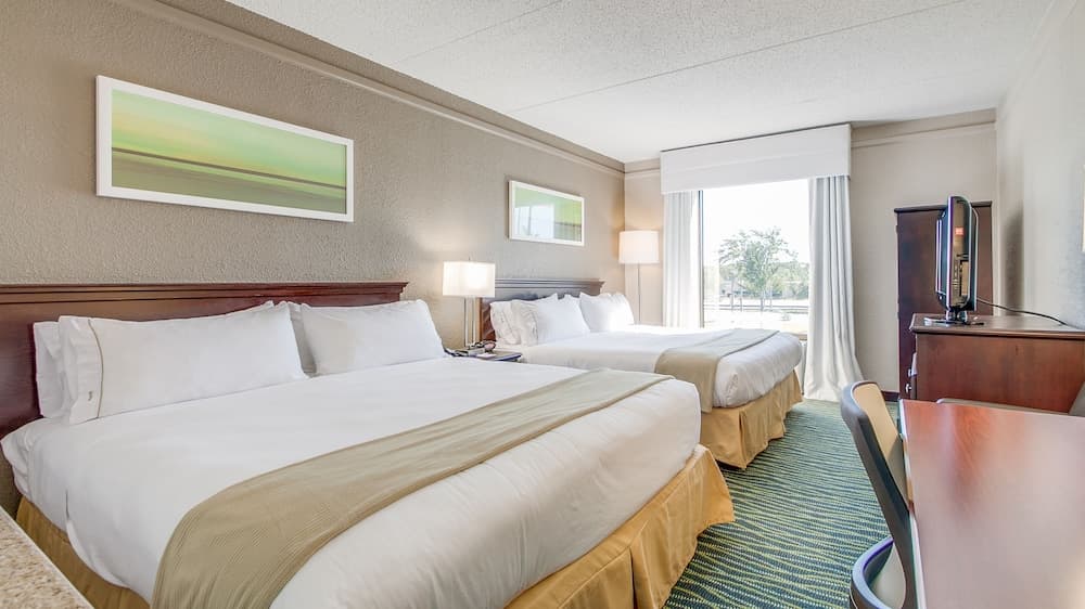 Holiday Inn Express Richmond - Midlothian Turnpike by IHG property views in Richmond, VA — gallery photo 3