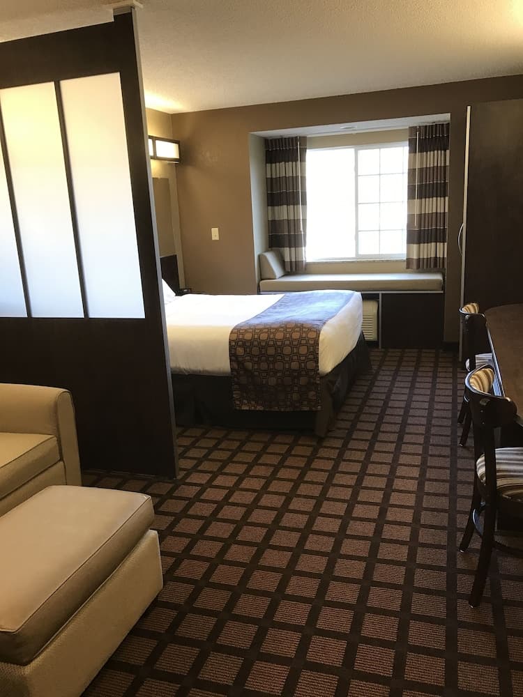 Microtel Inn & Suites by Wyndham Mansfield property views in Mansfield, PA — gallery photo 3