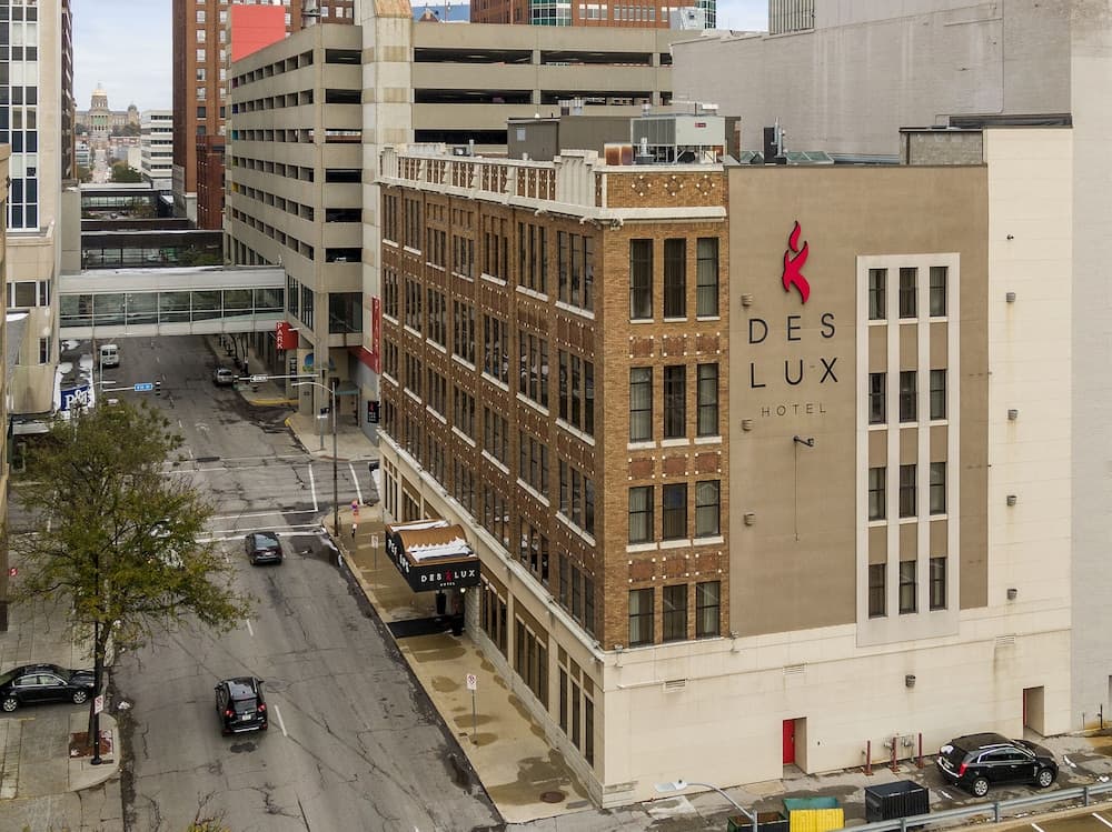 Des Lux Hotel gallery photo in Des Moines, IA — image 7