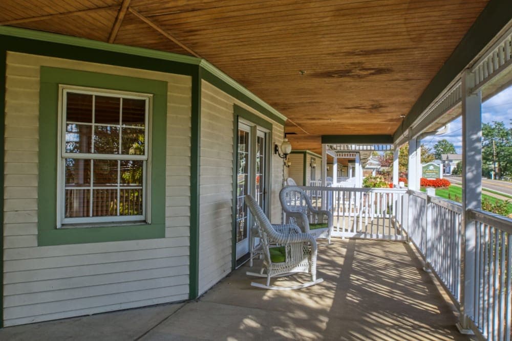 Carlisle Inn Walnut Creek gallery photo in Millersburg, OH — image 28