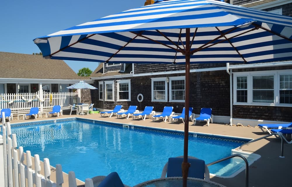 Beach Breeze Inn gallery photo in Falmouth, MA — image 20
