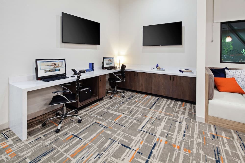 Homewood Suites by Hilton San Diego Central interior in San Diego, CA — gallery photo 2