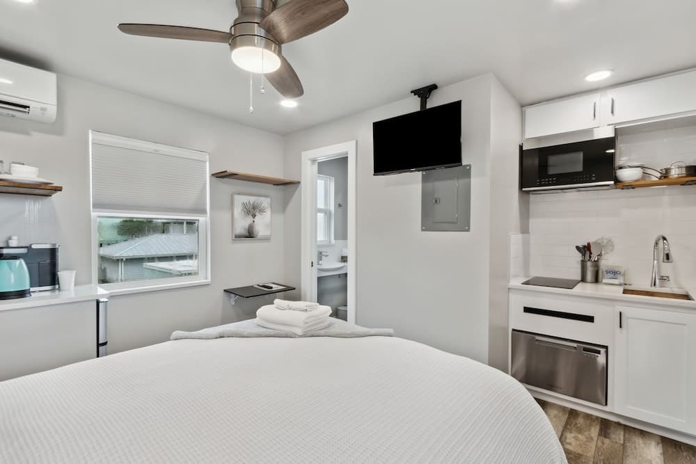 Beach 5 Villas - Immaculate 300 steps from the Ocean property views in Fernandina Beach, FL — gallery photo 3