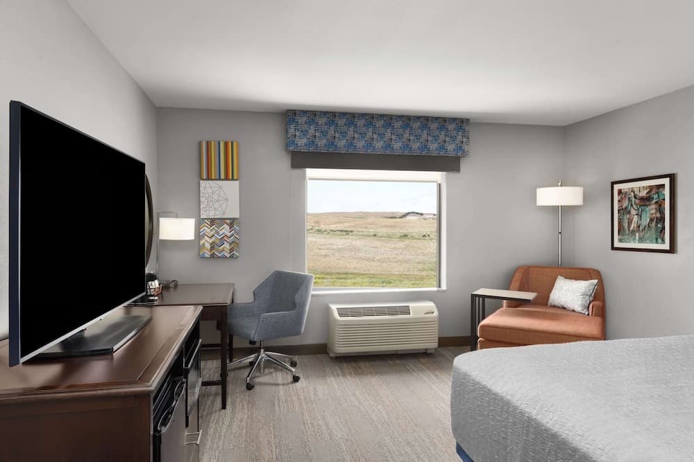 Hampton Inn & Suites Douglas interior in Douglas, WY — gallery photo 2