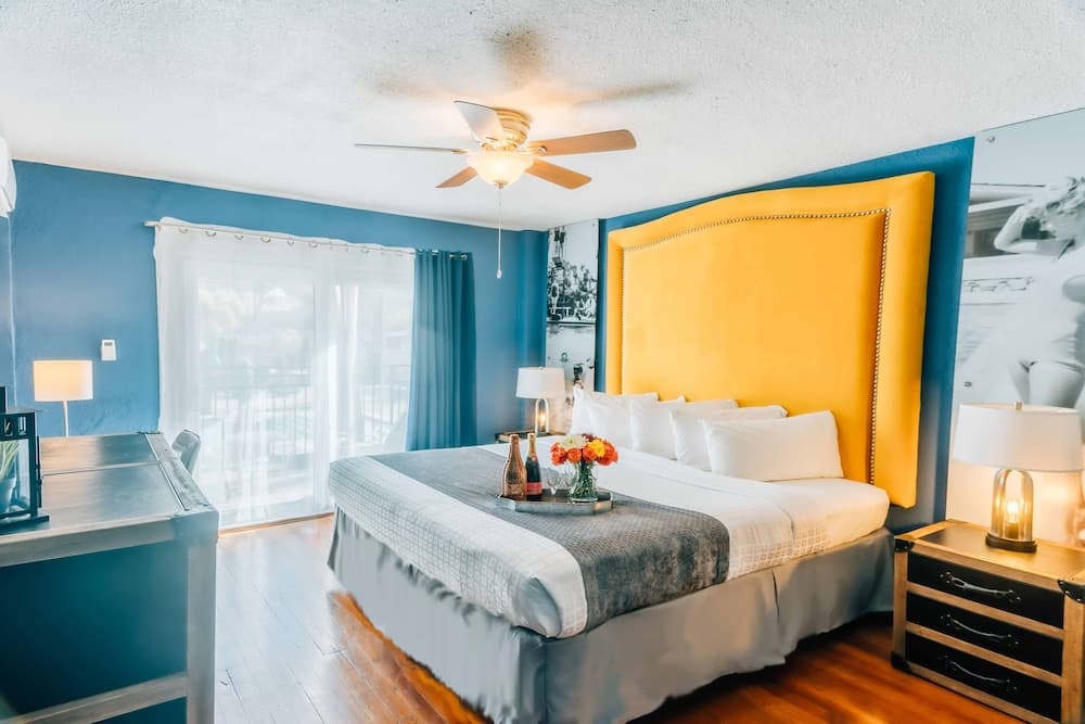 Hollander Boutique Hotel gallery photo in St. Petersburg, FL — image 75