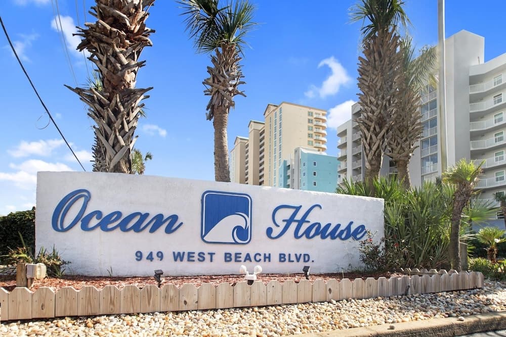 Ocean House Unit 1404 featured exterior or lobby in Gulf Shores, AL — similar hotel