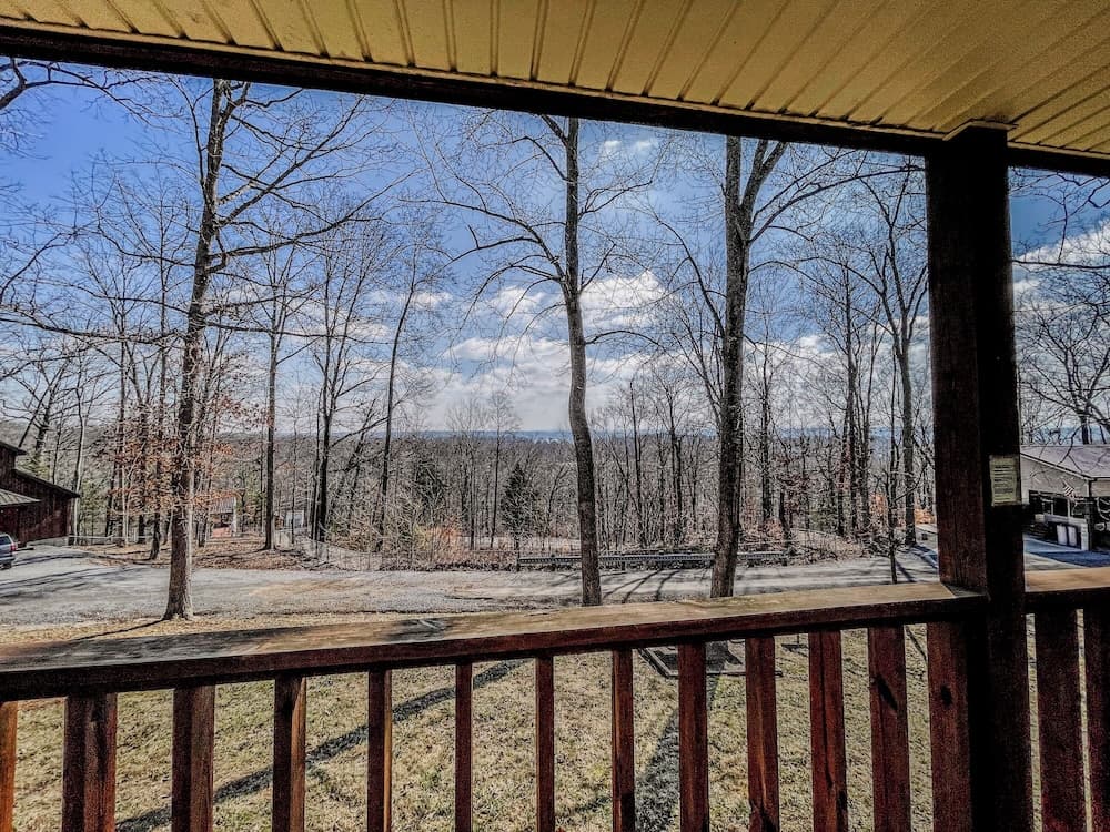 Timber Pointe Resort interior in Jamestown, KY — gallery photo 2