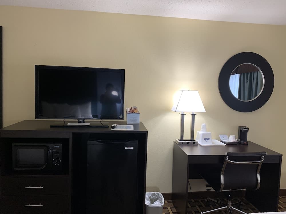 Days Inn by Wyndham Greenville South/Mauldin gallery photo in Mauldin, SC — image 40