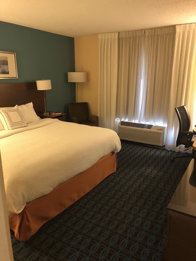 Fairfield Inn by Marriott Kalamazoo West interior in Kalamazoo, MI — gallery photo 2