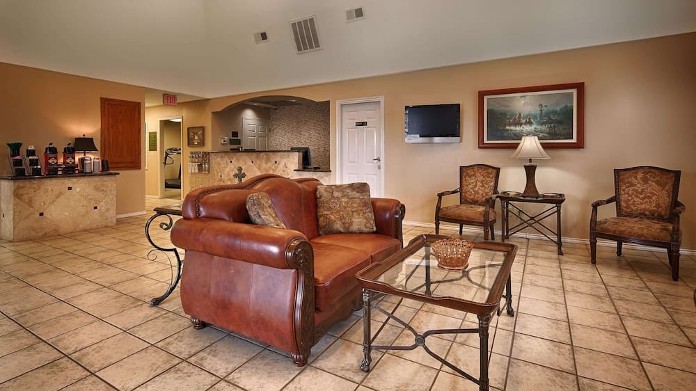 Americas Best Value Inn & Suites Sonora property views in Sonora, TX — gallery photo 3