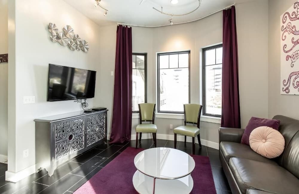 Aspenwood Manor South gallery photo in Provo, UT — image 90