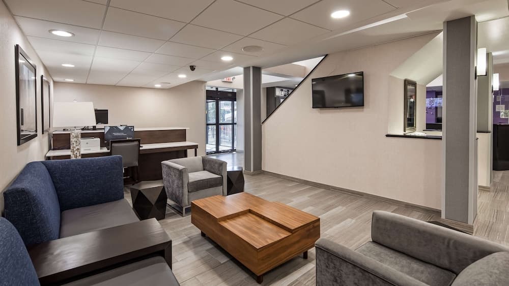 Best Western Paramus Hotel & Suites interior in Paramus, NJ — gallery photo 2