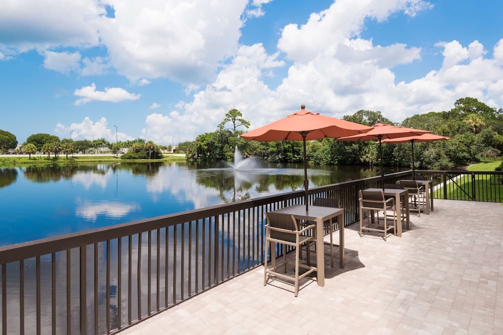 Hampton Inn Bonita Springs/Naples-North gallery photo in Bonita Springs, FL — image 14