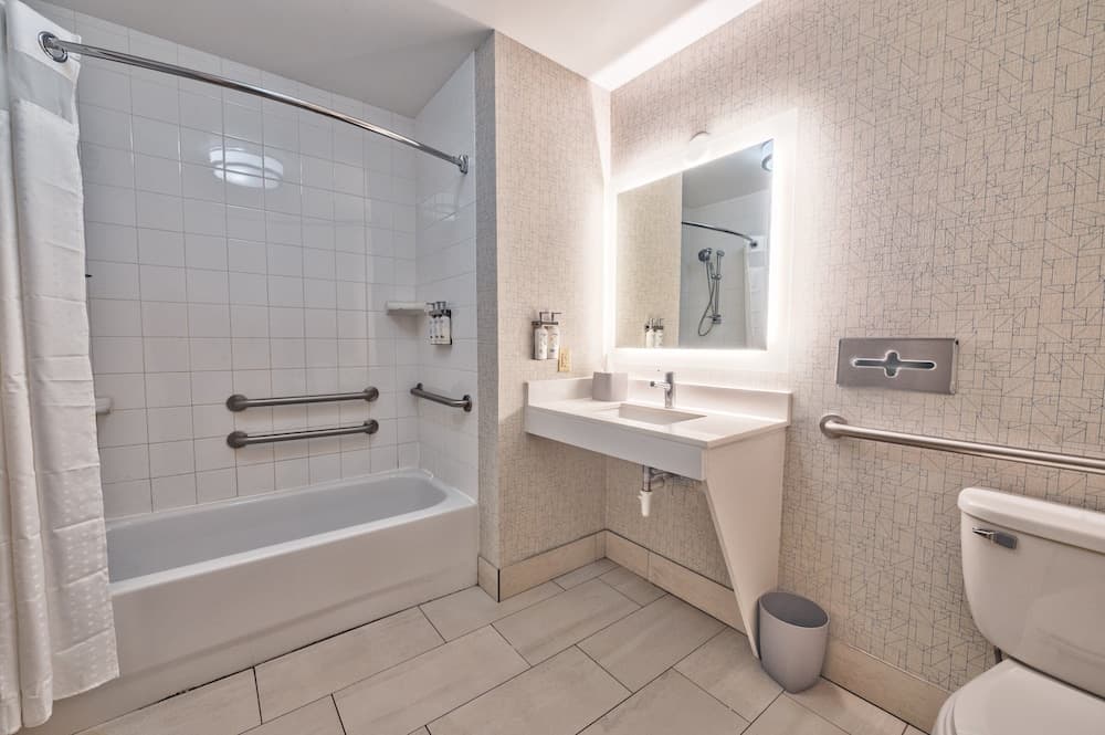 Holiday Inn Express Hotel & Suites Goshen by IHG gallery photo in Goshen, IN — image 8