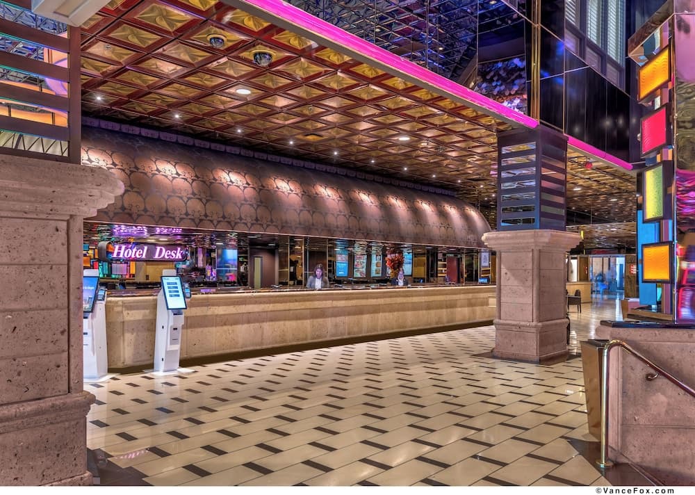 Atlantis Casino Resort Spa interior in Reno, NV — gallery photo 2