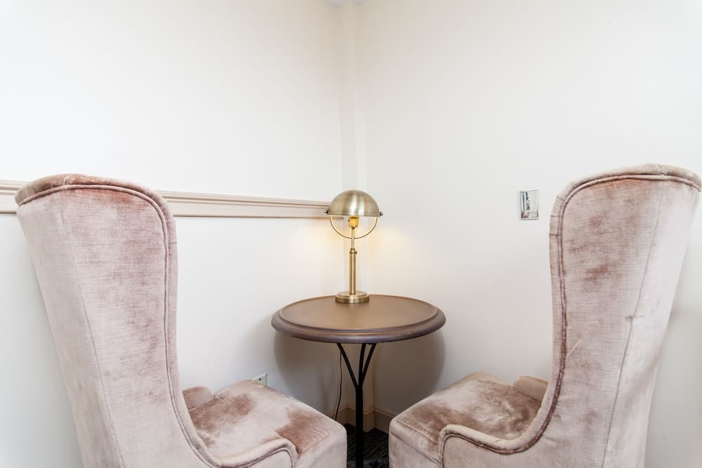 Garrison Inn Boutique Hotel gallery photo in Newburyport, MA — image 13