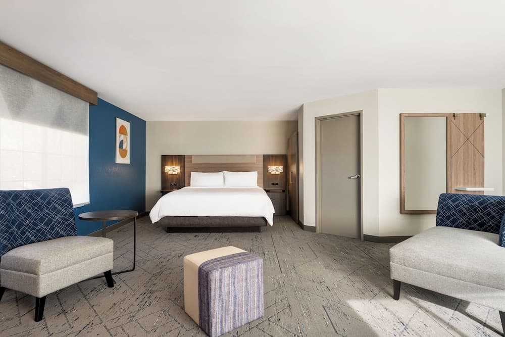 Holiday Inn Express Washington by IHG interior in Washington, IN — gallery photo 2