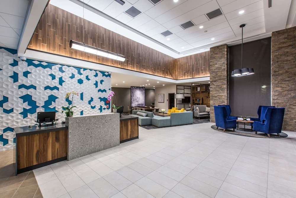 Hyatt Place Delano interior in Delano, CA — gallery photo 2