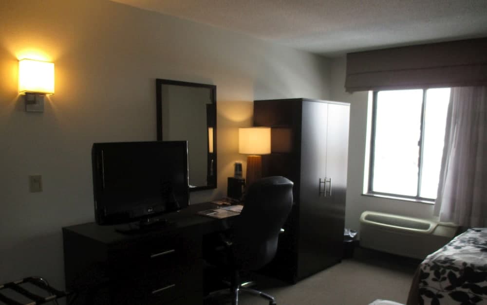 Sleep Inn Johnstown - Richland Town Center property views in Johnstown, PA — gallery photo 3