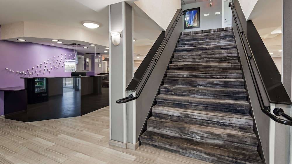 Best Western Paramus Hotel & Suites property views in Paramus, NJ — gallery photo 3