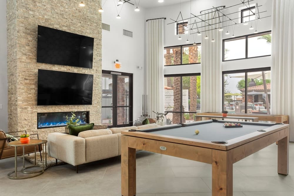 TWO Glendale CozySuites with Pool 2 & 9 property views in Glendale, AZ — gallery photo 3