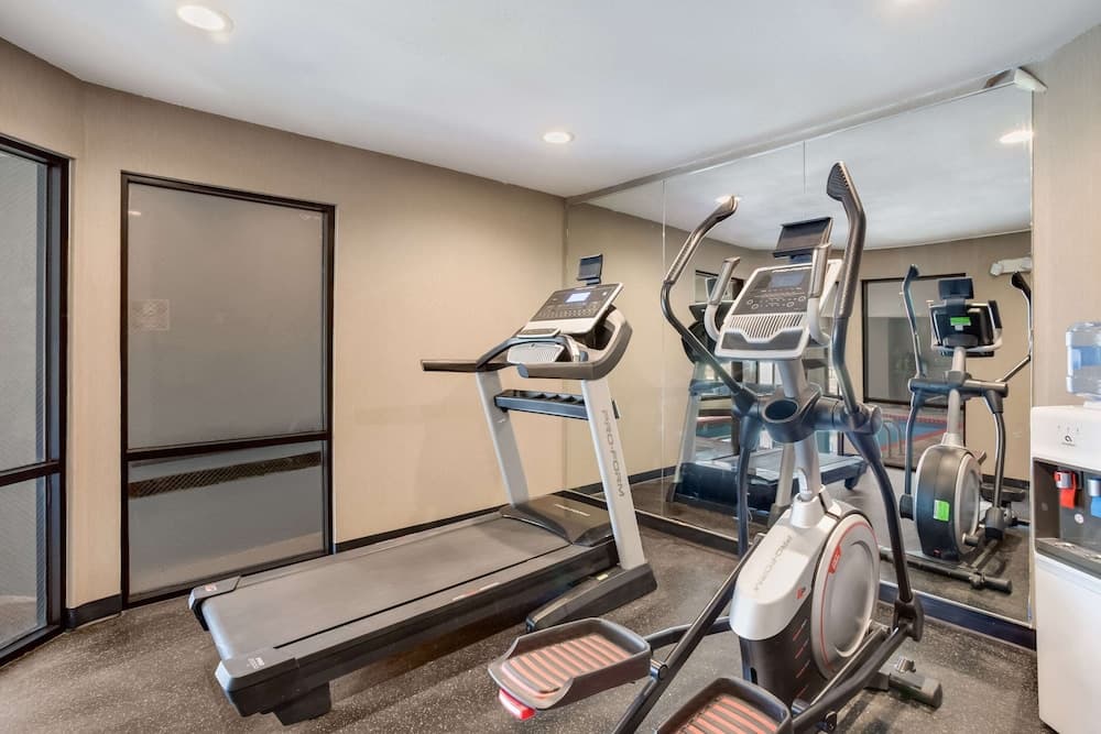 Quality Inn Lees Summit - Kansas City gallery photo in Lee's Summit, MO — image 27