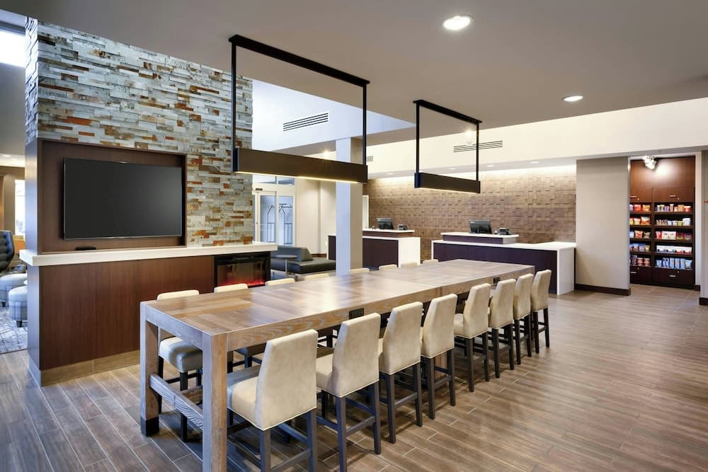 Residence Inn By Marriott Atlanta Peachtree City interior in Peachtree City, GA — gallery photo 2