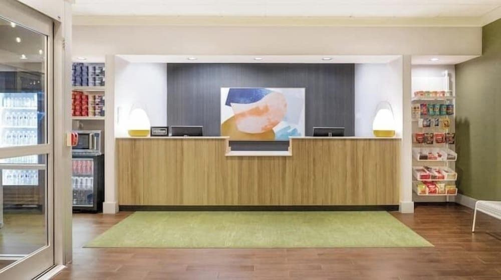 Spark by Hilton Essex Junction Burlington featured exterior or lobby in Essex Junction, VT — similar hotel