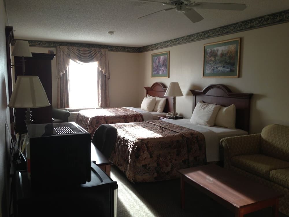 American Inn & Suites - High Point NC interior in High Point, NC — gallery photo 2