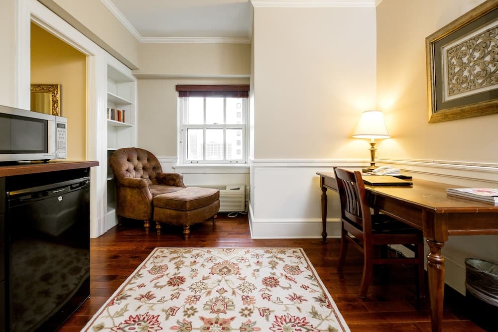 Hotel 340 gallery photo in St. Paul, MN — image 86