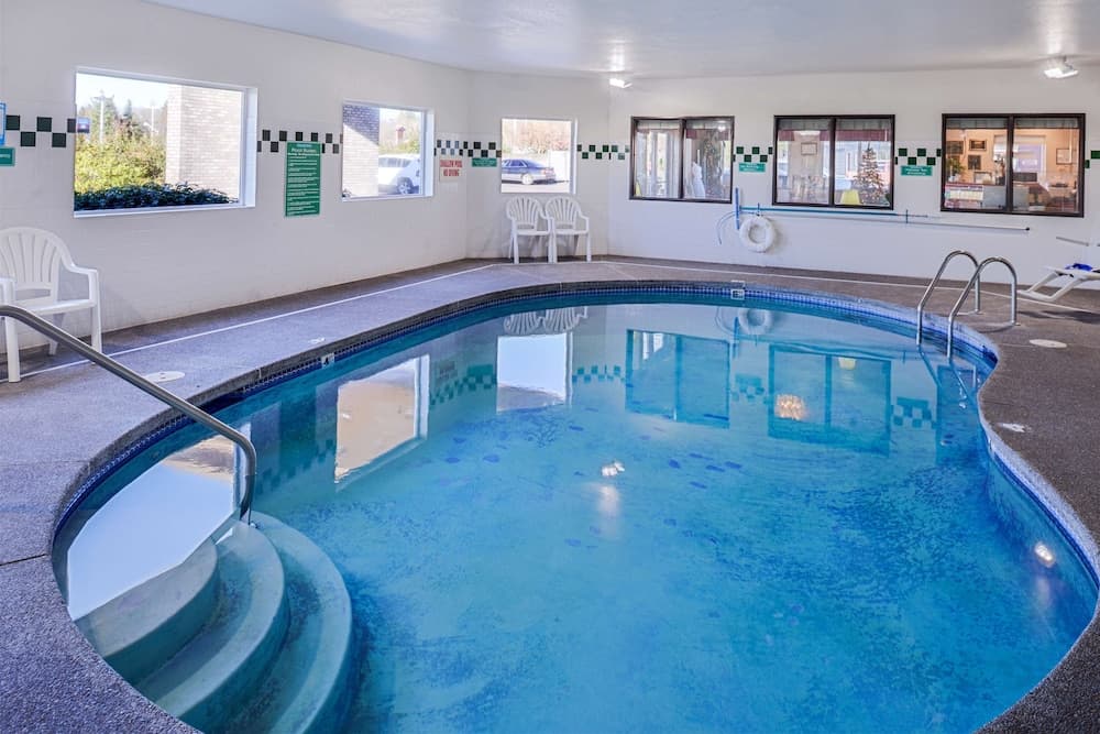 Travelodge Suites by Wyndham Newberg gallery photo in Newberg, OR — image 140