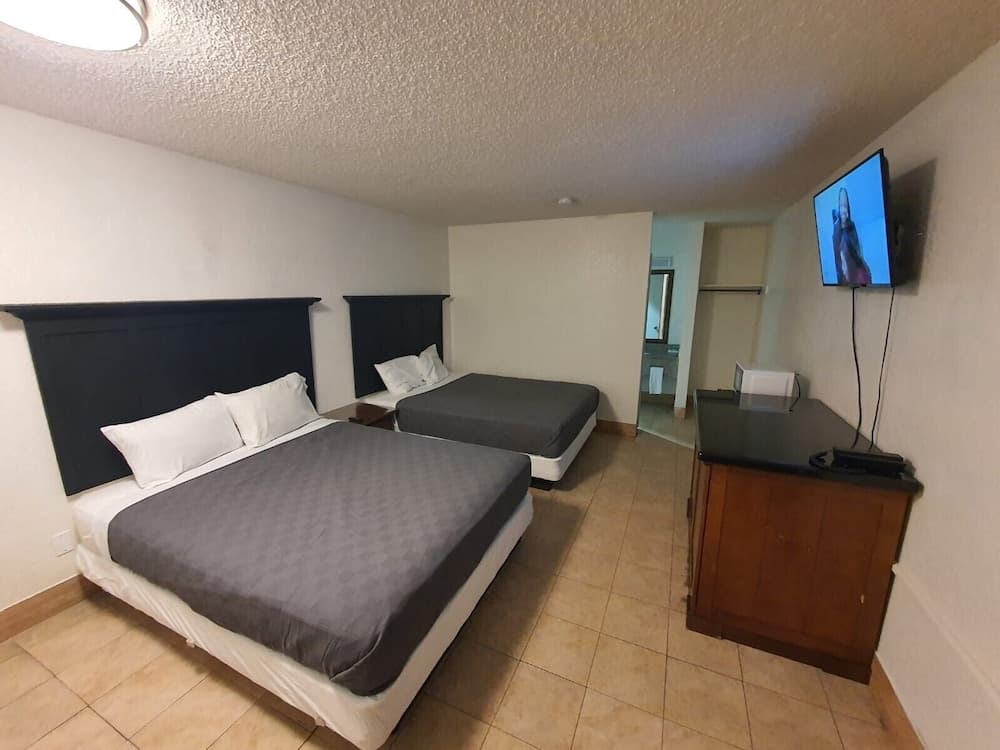 Ocotillo Apartments & Hotel gallery photo in Phoenix, AZ — image 13