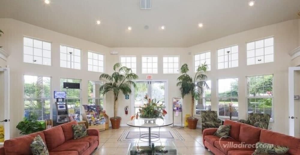Palm Breeze by VillaDirect interior in Kissimmee, FL — gallery photo 2