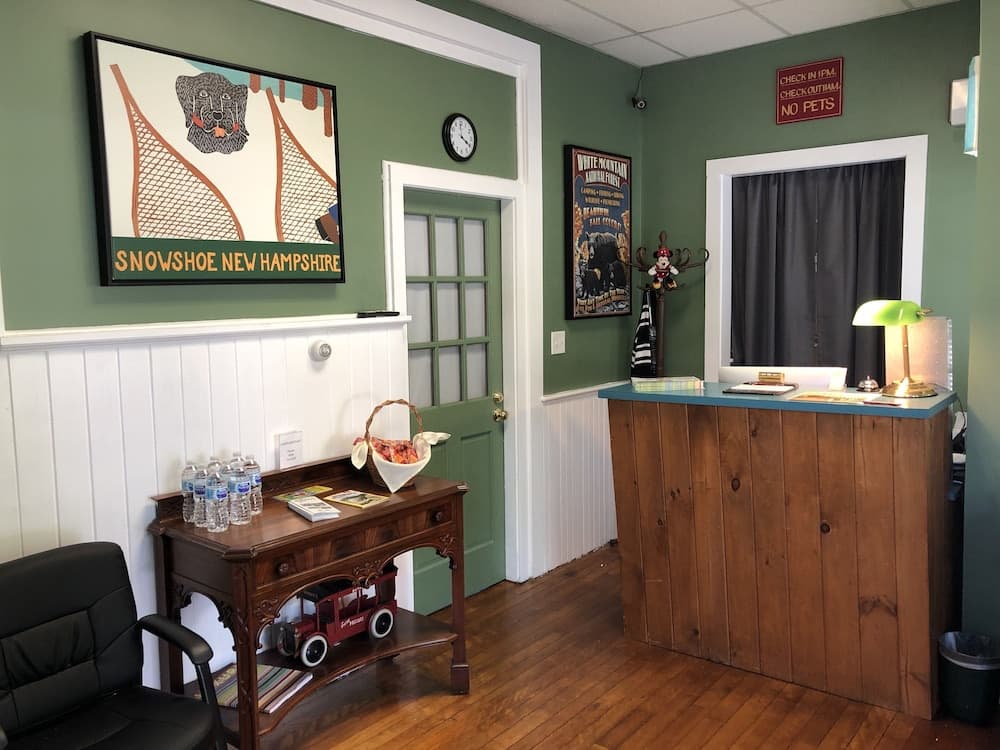 School House Inn interior in North Conway, NH — gallery photo 2